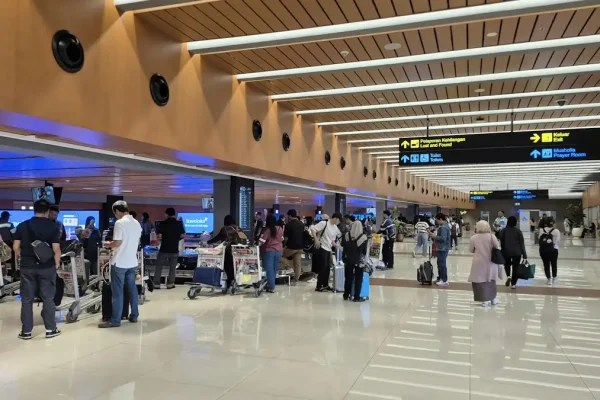 Antre Imigrasi Bali Saat Liburan 2027